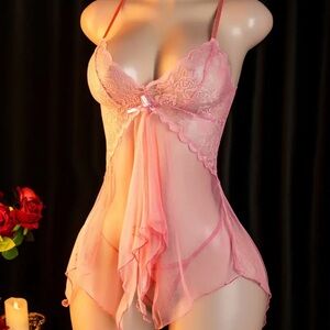 Elegant Pink Lace Babydoll Lingerie